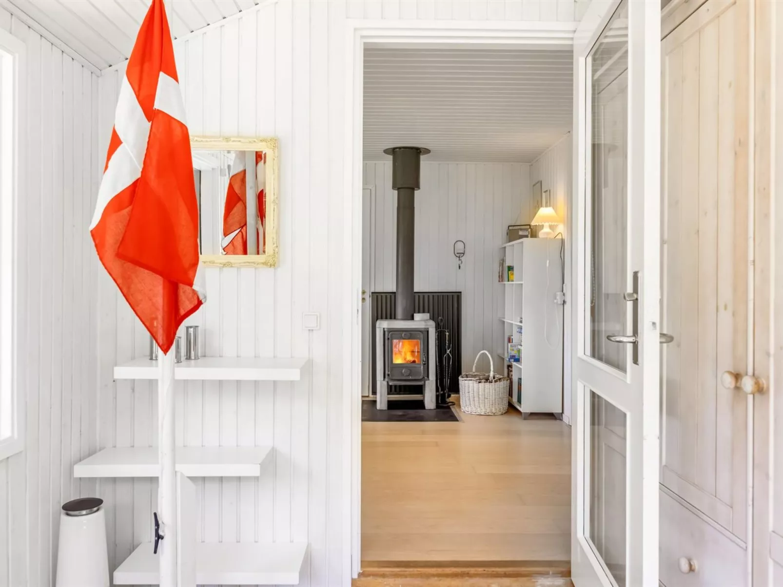 "Gullborg" - 800m from the sea-Inside