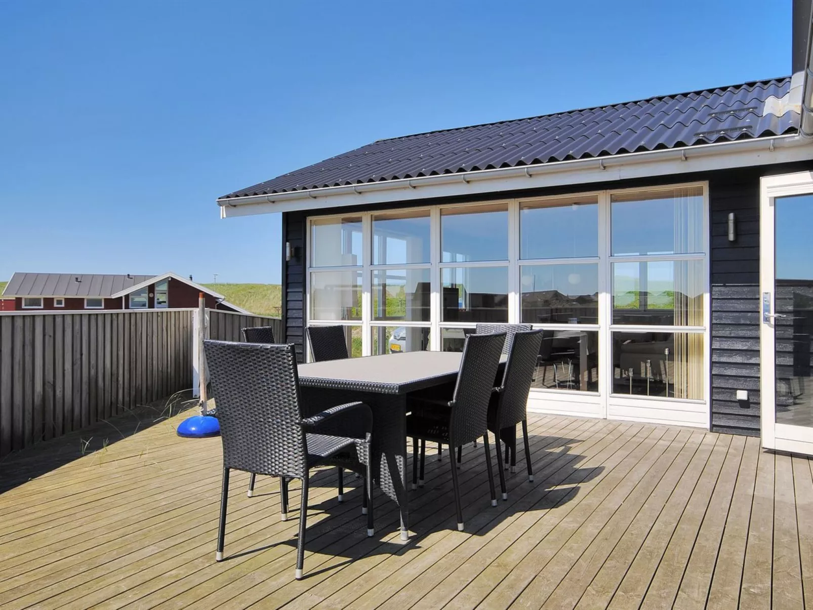 "Ernbiorn" -  from the sea-Outside