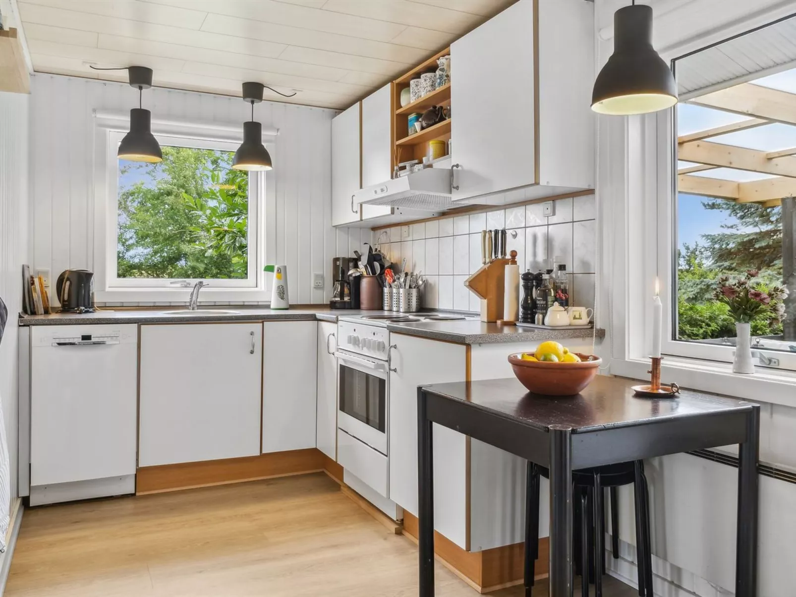 "Margit" - 10m from the sea-Dedans