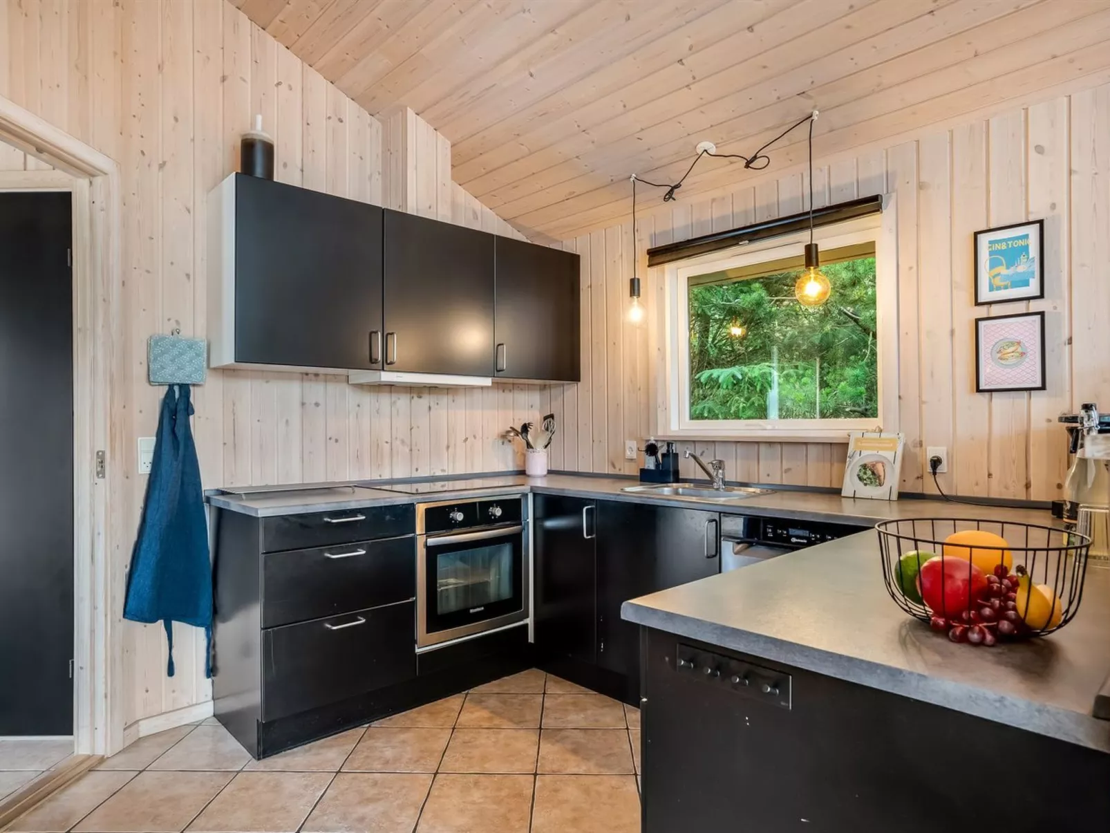 "Ansfried" - 900m from the sea-Inside