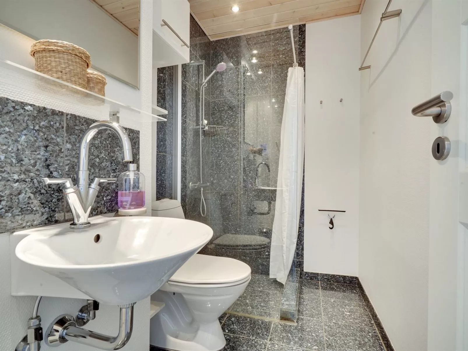 "Rieterik" - 50m from the sea-Inside