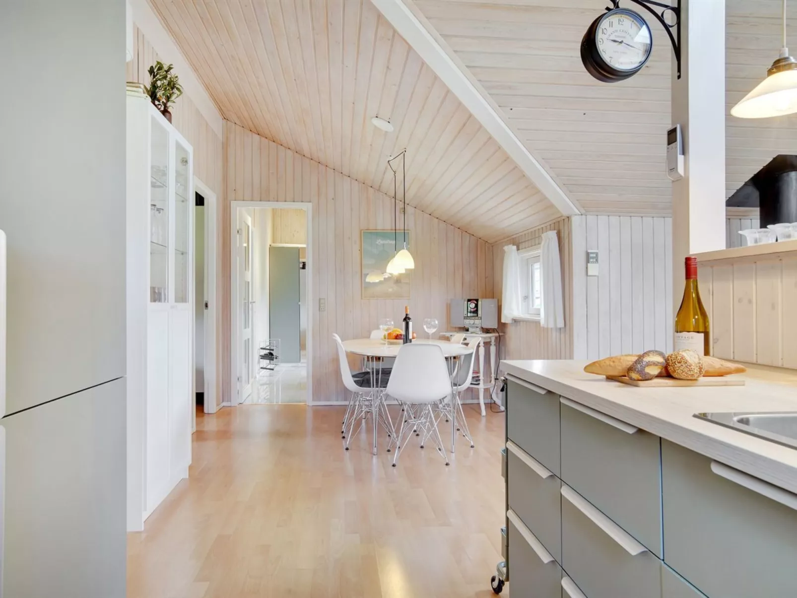 "Fliri" - 700m from the sea-Inside