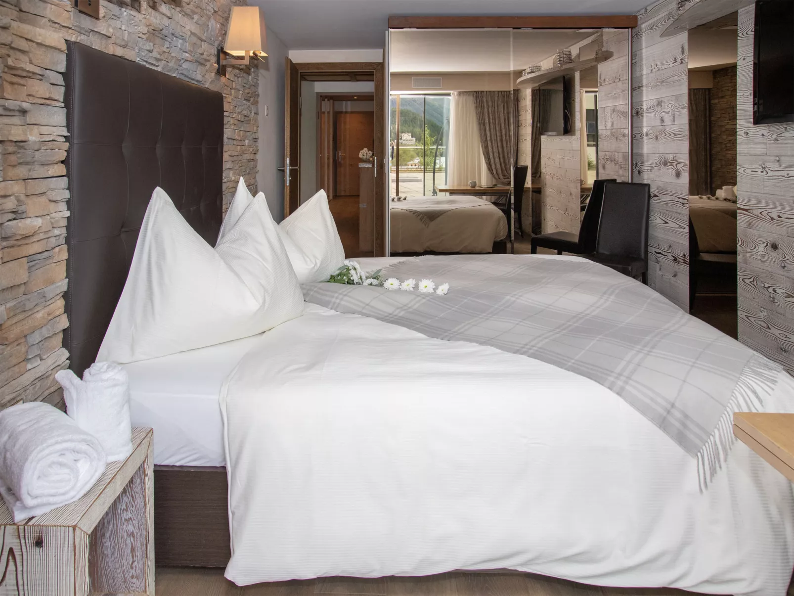 Chesa Piz Mezdi - St. Moritz-Inside