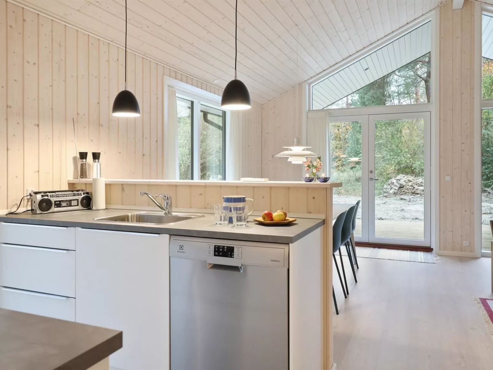 "Haiko" - 250m from the sea-Inside