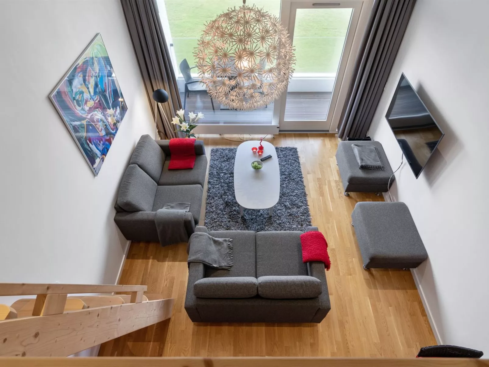 "Elvin" - 20m from the sea-Inside