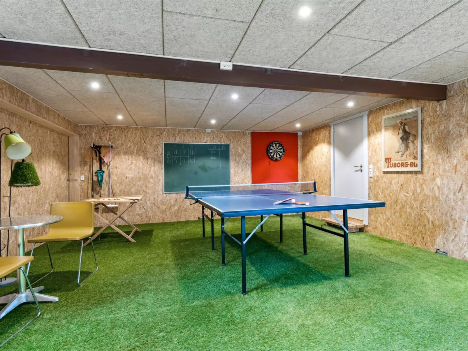 "Ginnie" - 300m from the sea-Inside