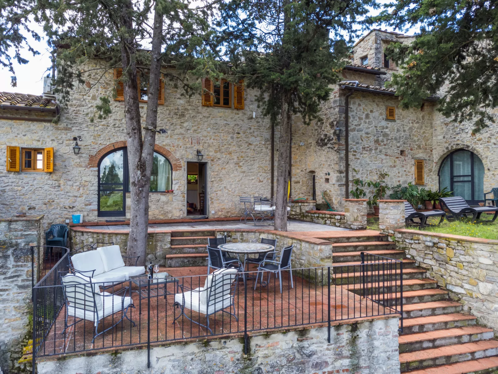 San Rocco-Outside