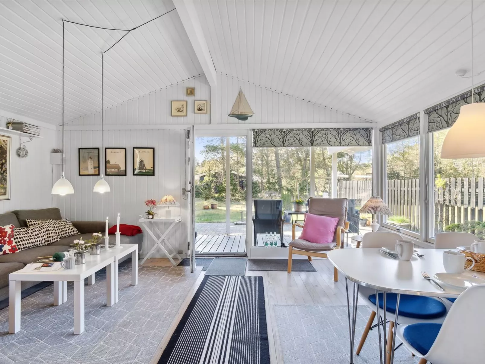 "Hellevi" -  from the sea-Inside