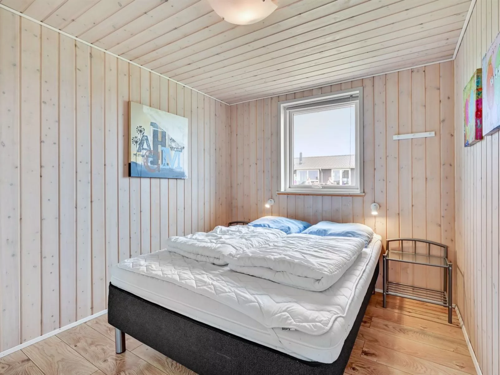 "Nahel" - 150m to the fjord-Inside