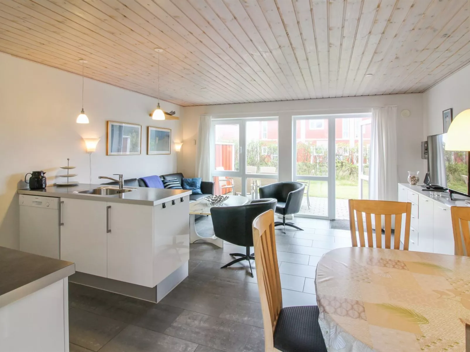 "Aghi" - 800m from the sea-Drinnen