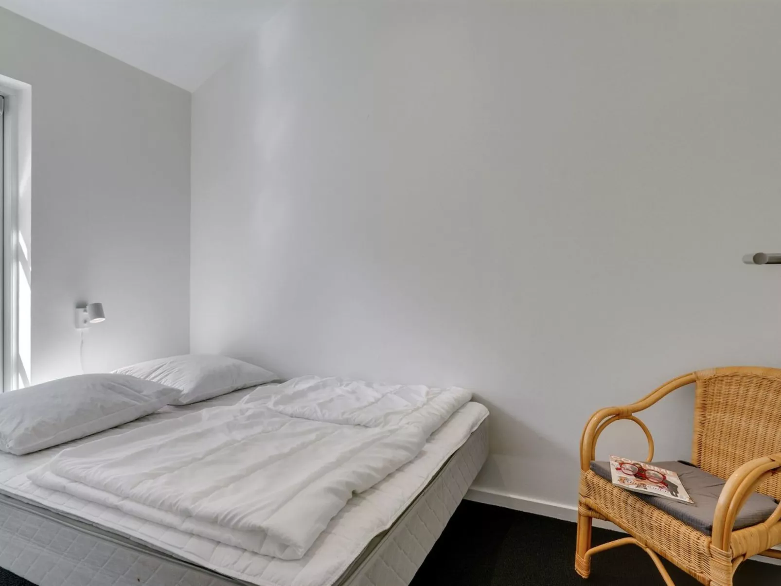 "Kringfod" - 590m from the sea-Drinnen