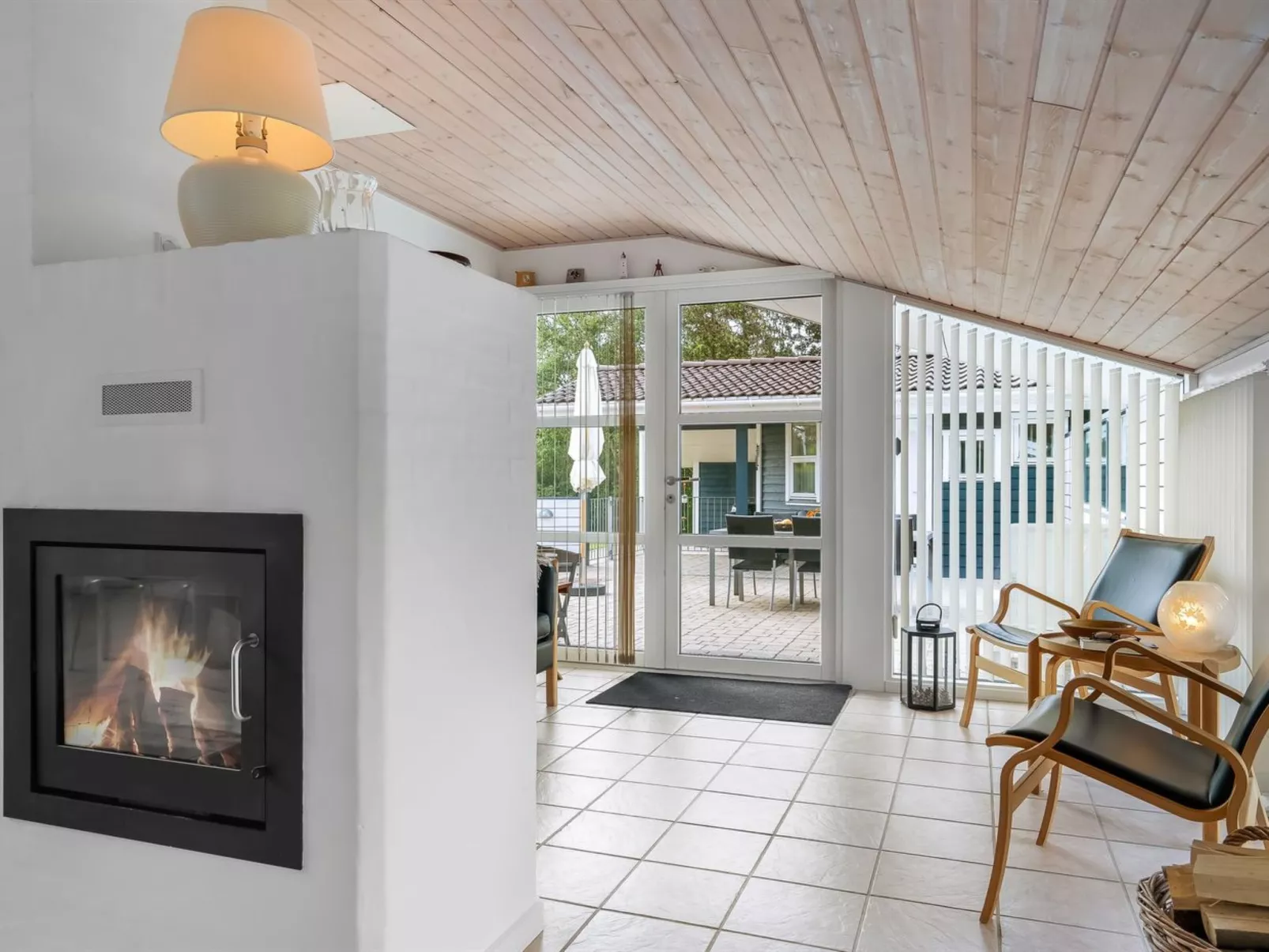 "Sölva" - 750m from the sea-Dedans