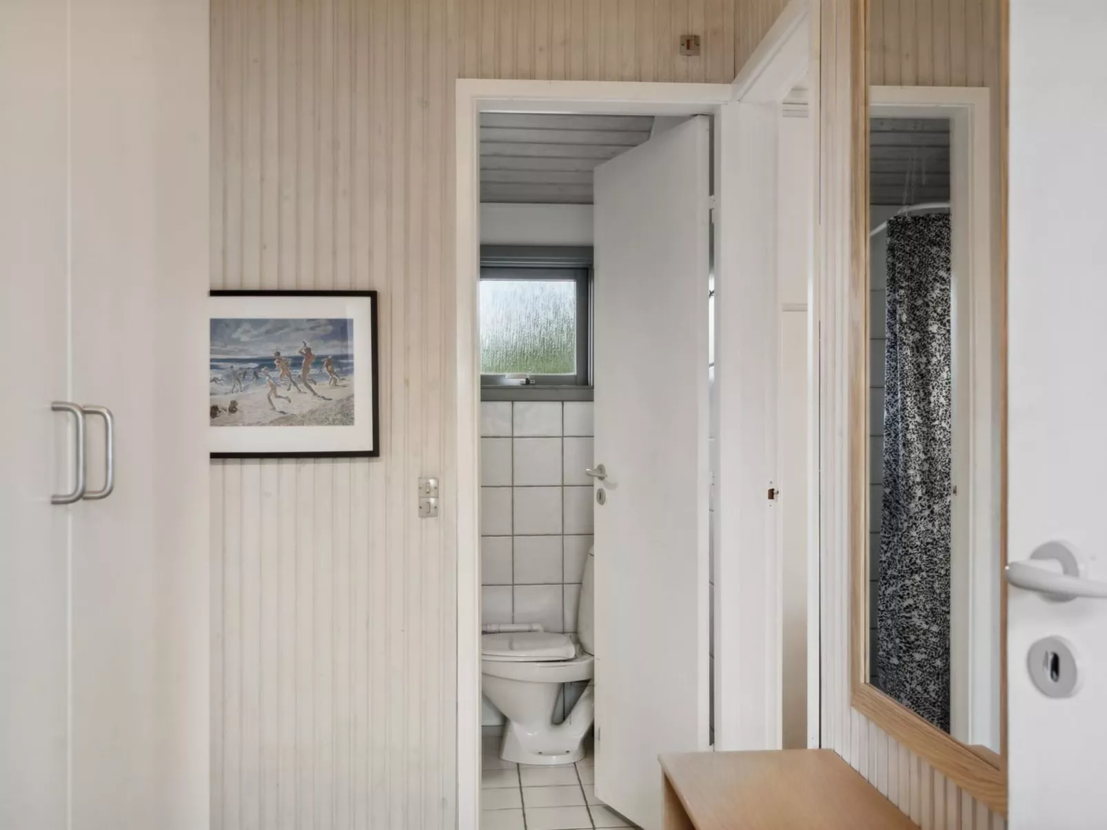 "Bridgette" - 100m from the sea-Inside