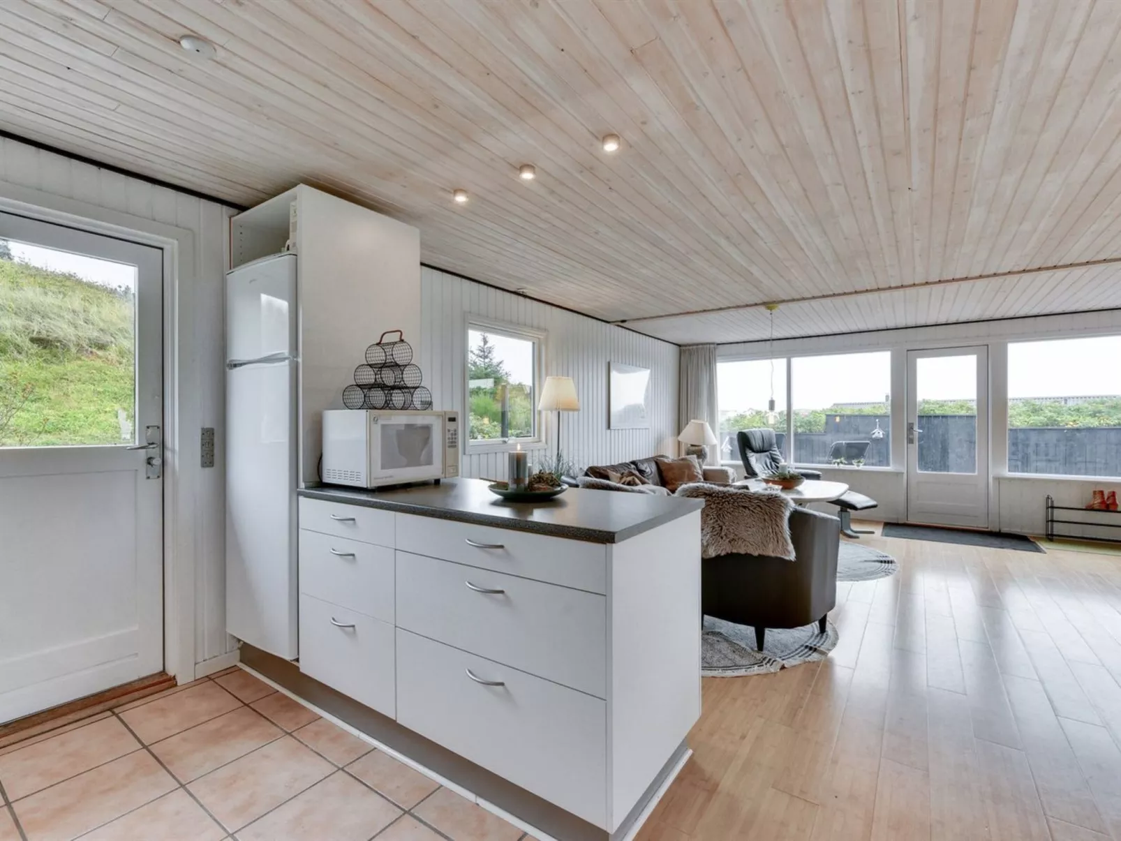 "Hélène" - 400m from the sea-Inside