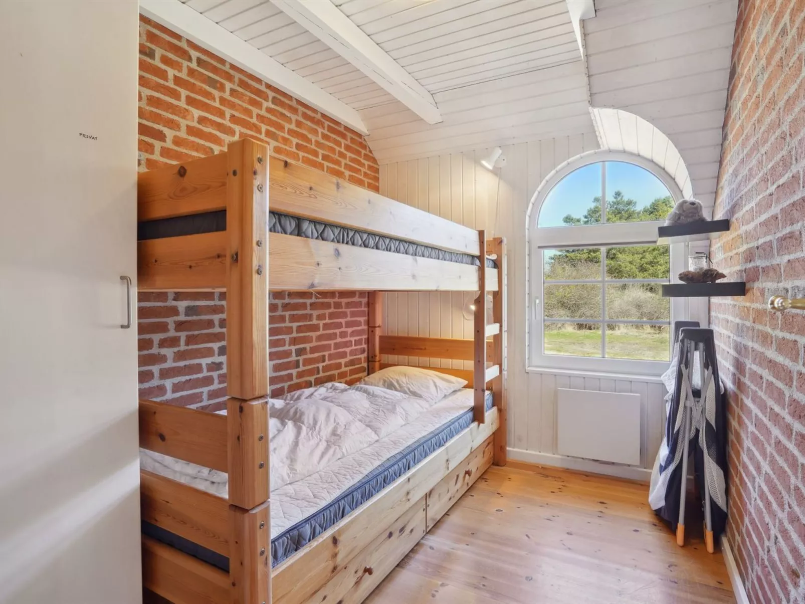 "Pasi" - 1.2km from the sea-Inside