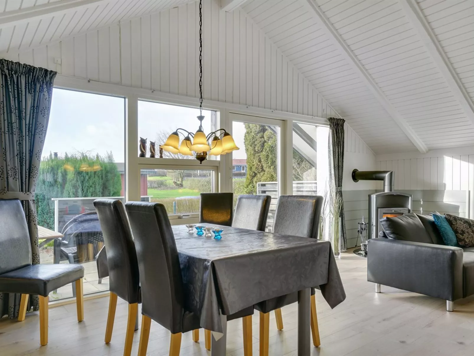 "Hortensia" - 350m from the sea-Inside