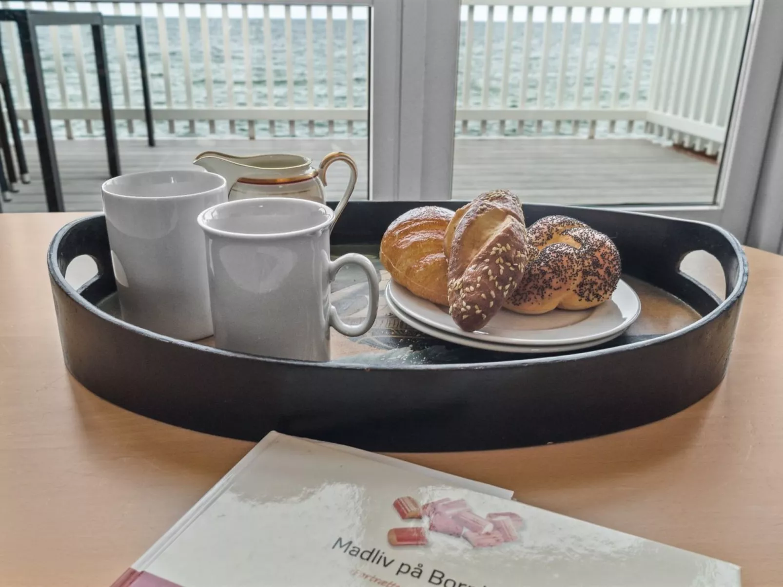 "Frigg" - 10m from the sea-Dedans