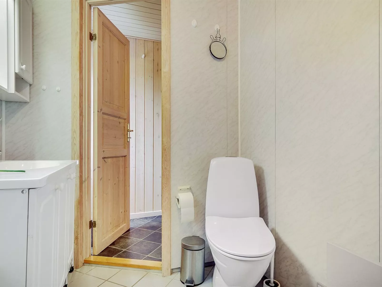 "Patrice" - 2km from the sea-Inside