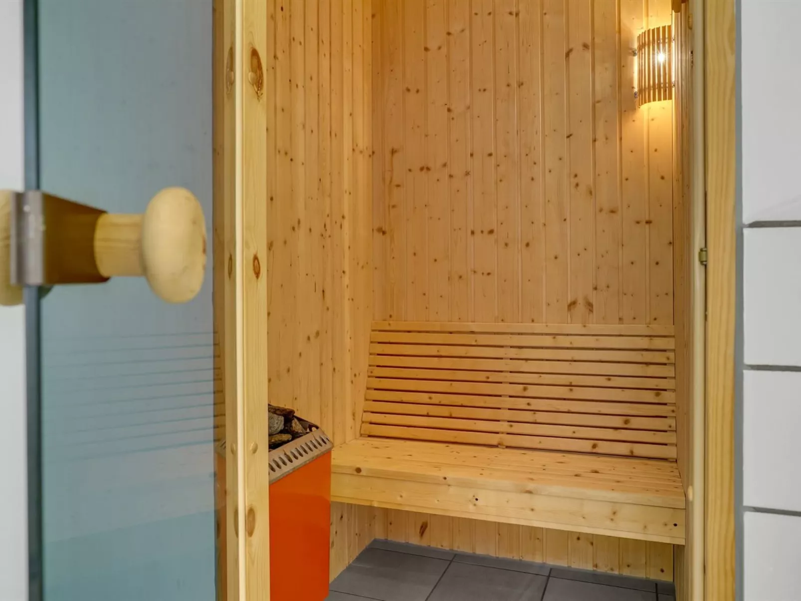 "Swipdagh" - 600m from the sea-Inside