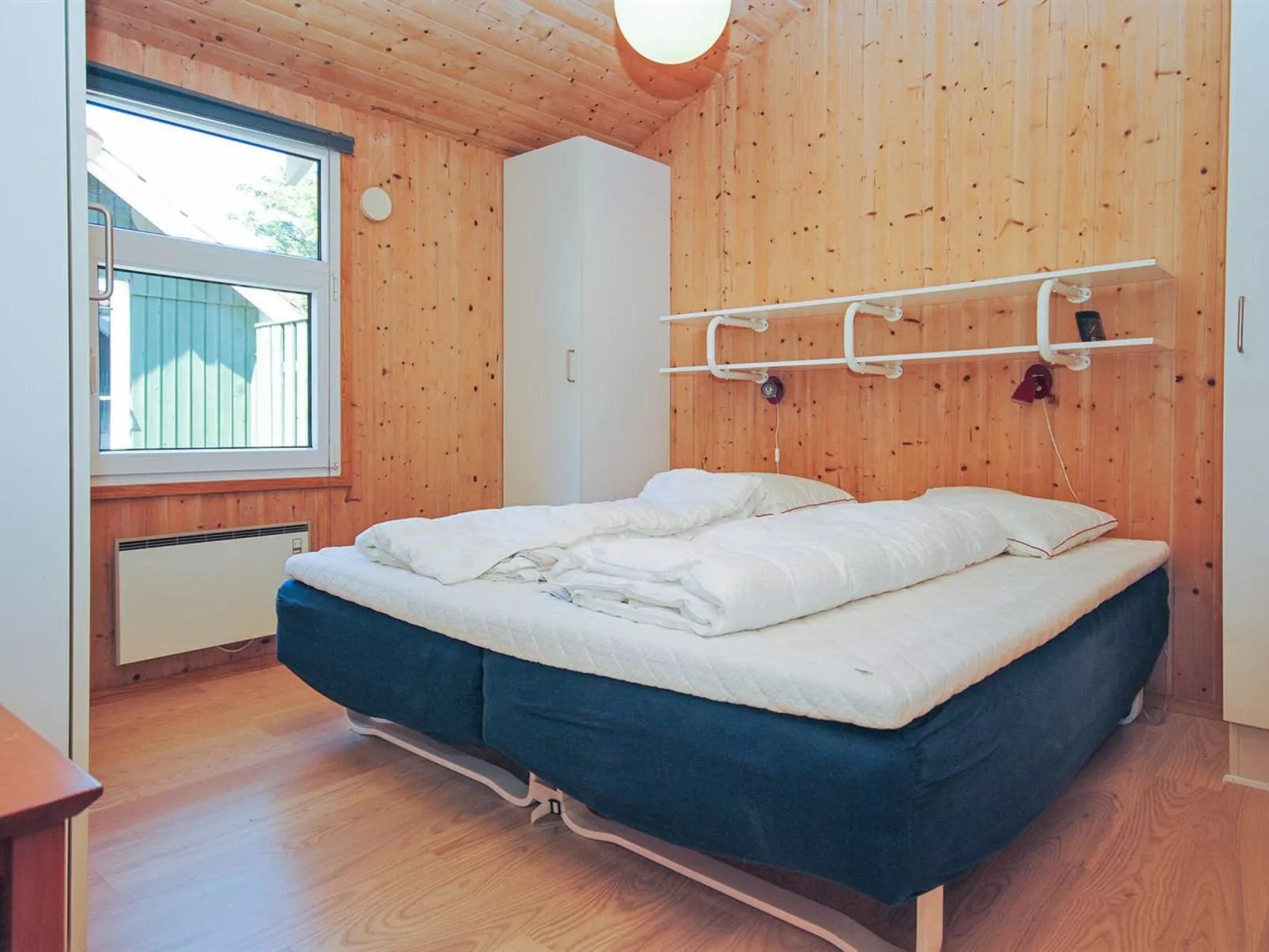 "Heggi" - 900m from the sea-Drinnen