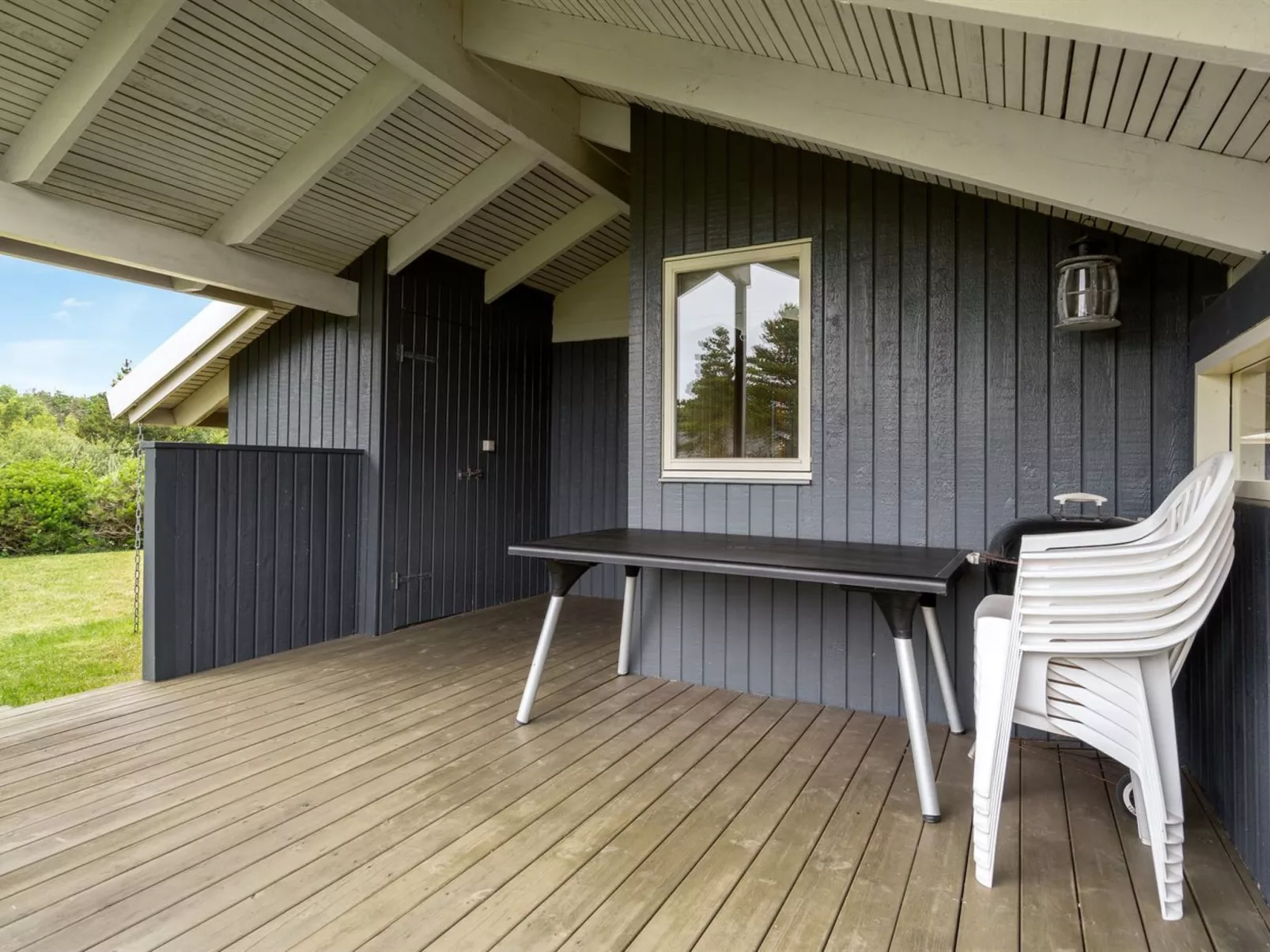 "Bryniulf" - 1.8km from the sea-Outside