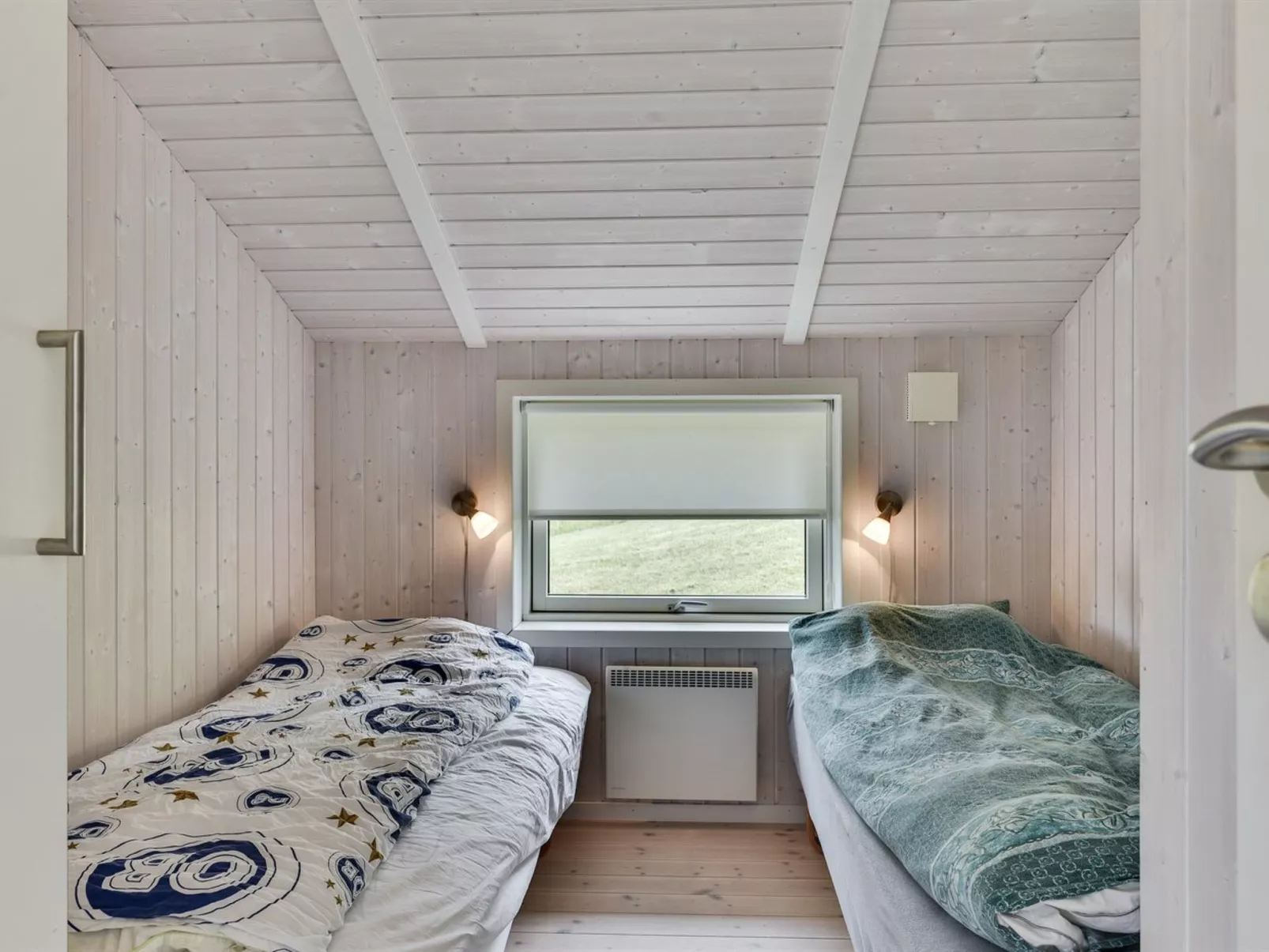 "Sisko" - 600m from the sea-Inside