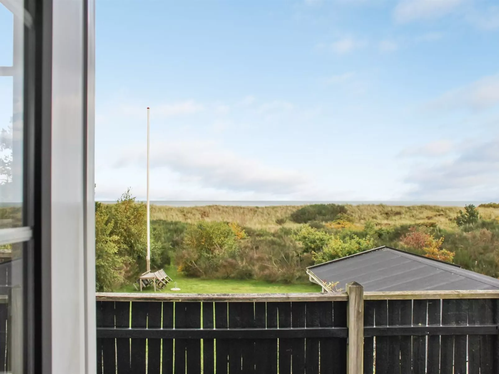 "Jenson" - 75m from the sea-Outside