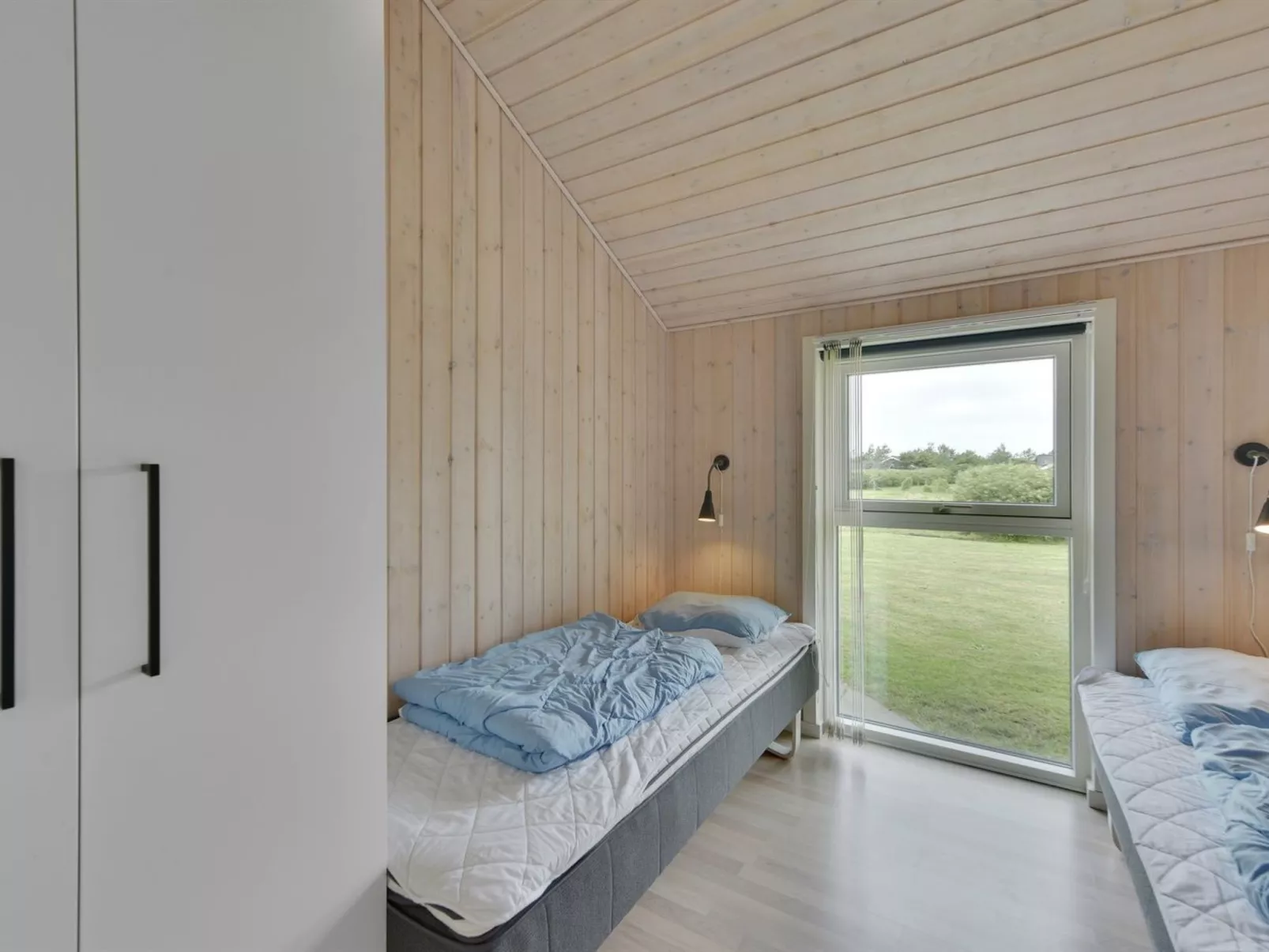 "Harth" - 700m to the fjord-Dedans