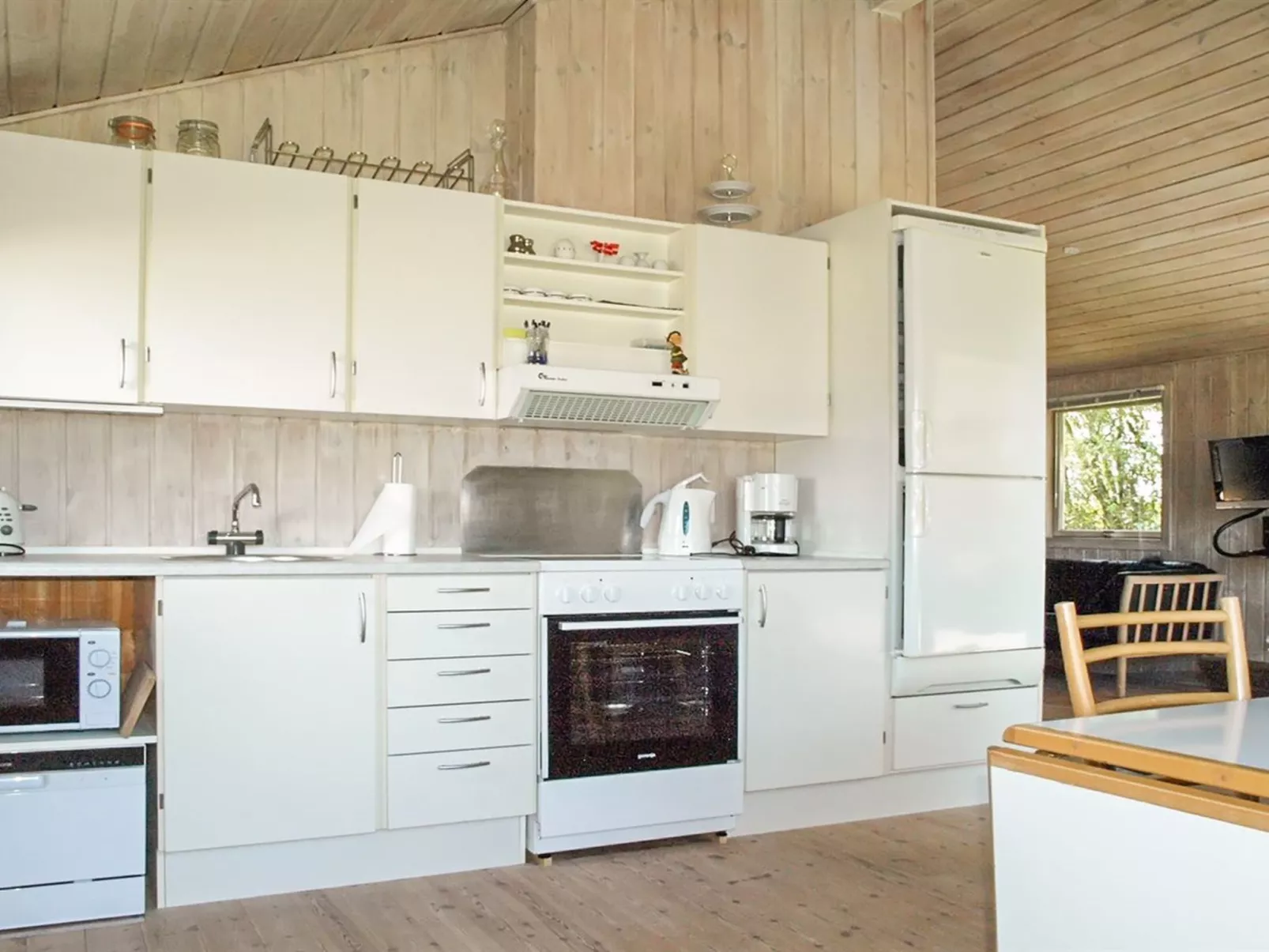 "Tia" - 900m from the sea-Dedans