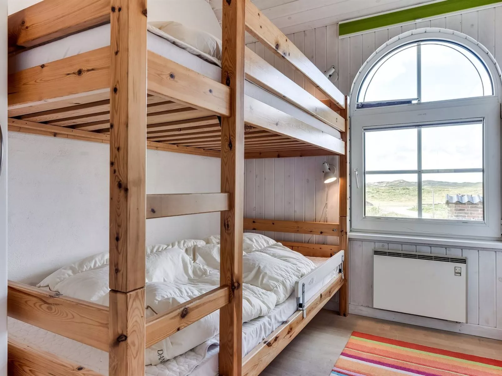 "Aslaug" - 500m from the sea-Inside