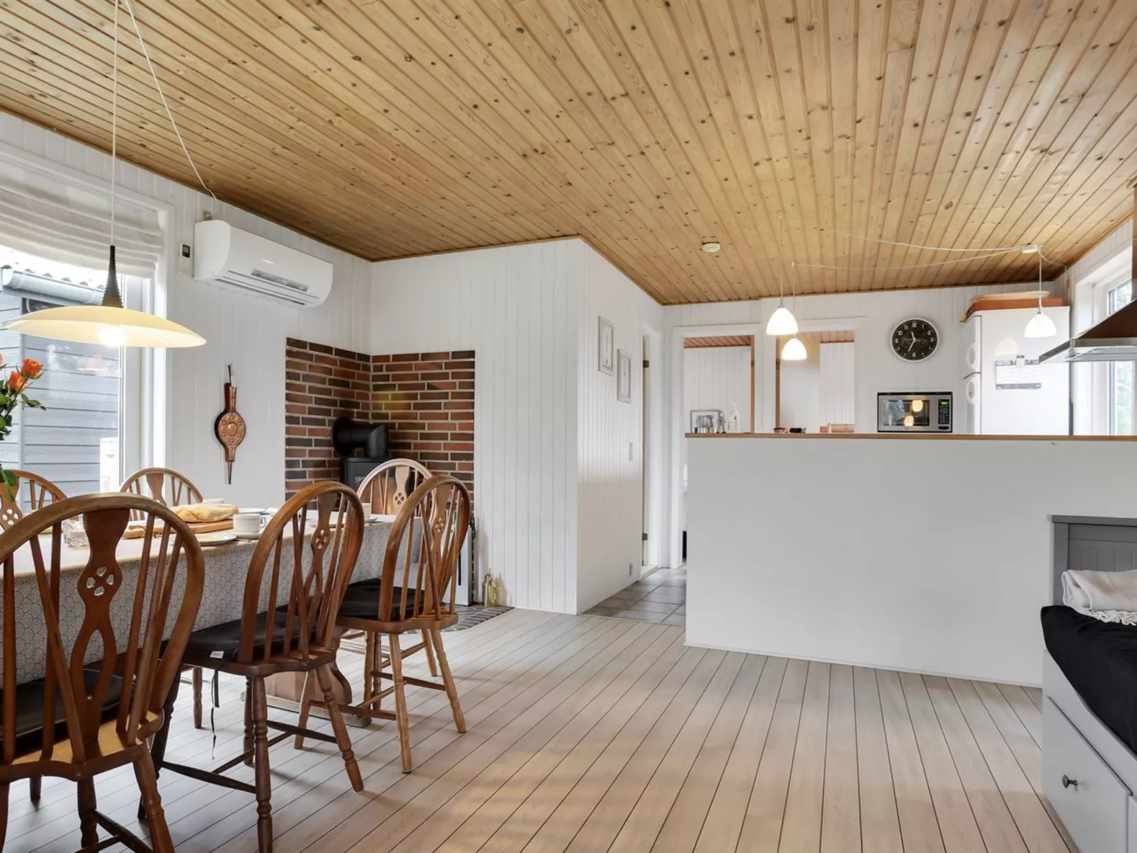 "Blek" - 300m from the sea-Dedans