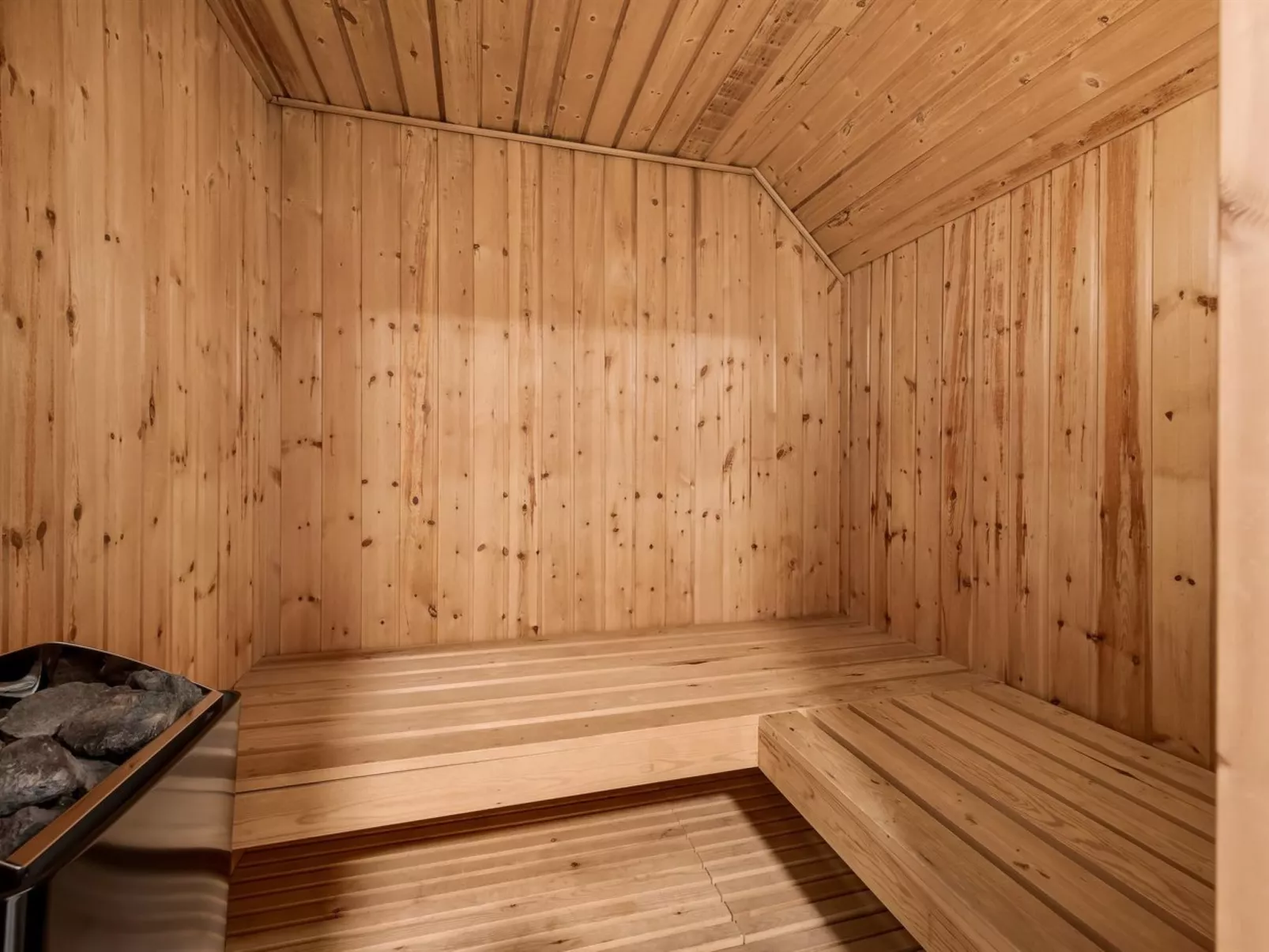 "Patrik" - 1.4km from the sea-Inside