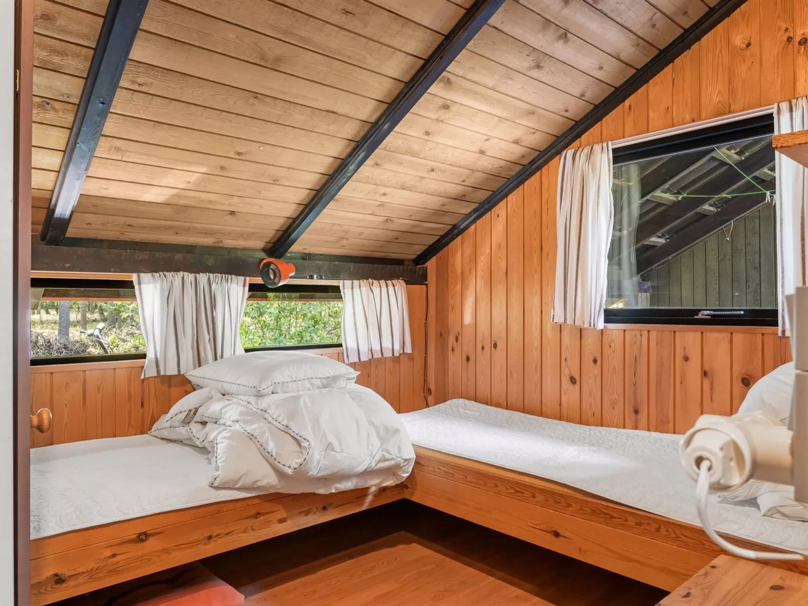 "Elfrieda" - 1.6km from the sea-Dedans