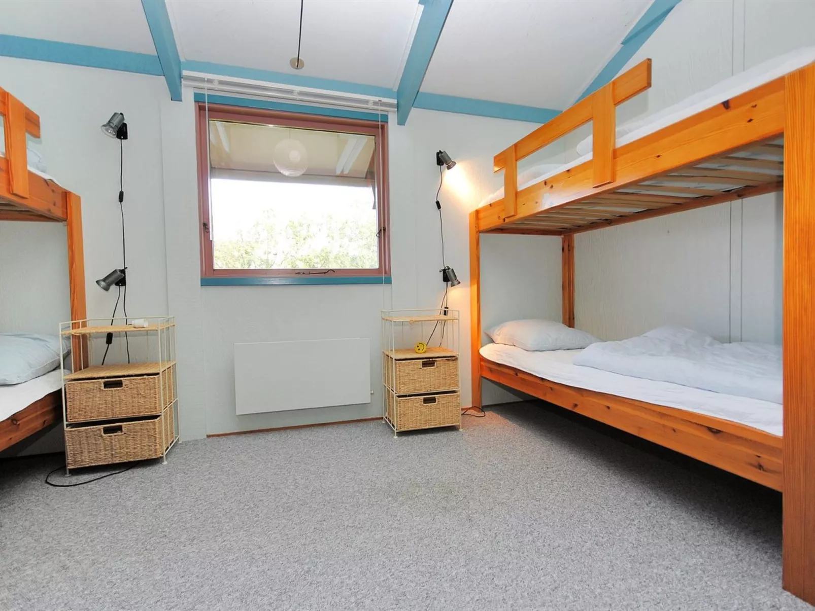 "Momme" - 500m from the sea-Dedans