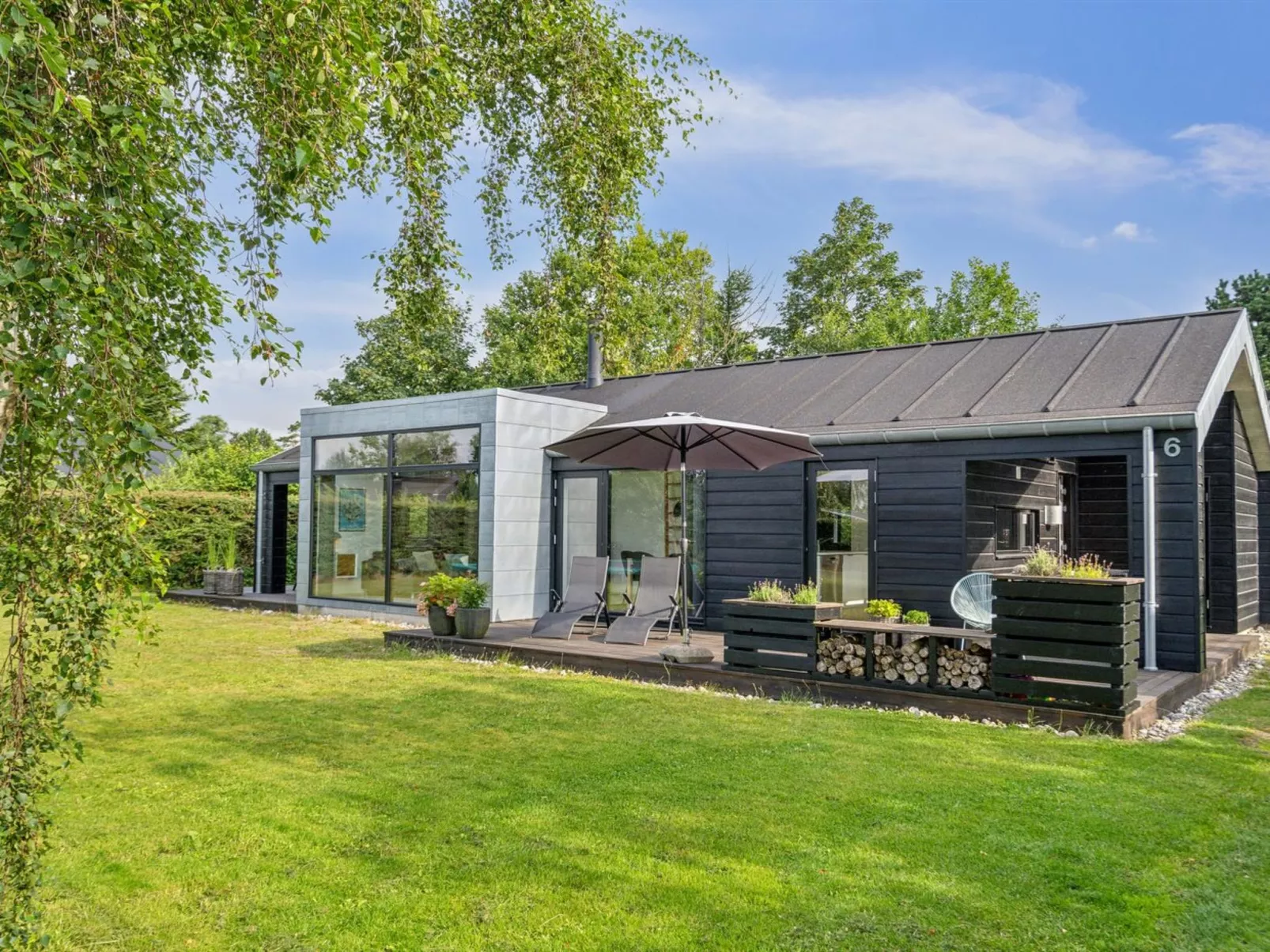 "Yukon" - 150m from the sea-Outside