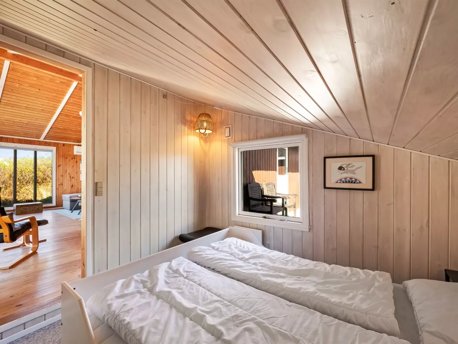 "Brigit" - 200m from the sea-Inside