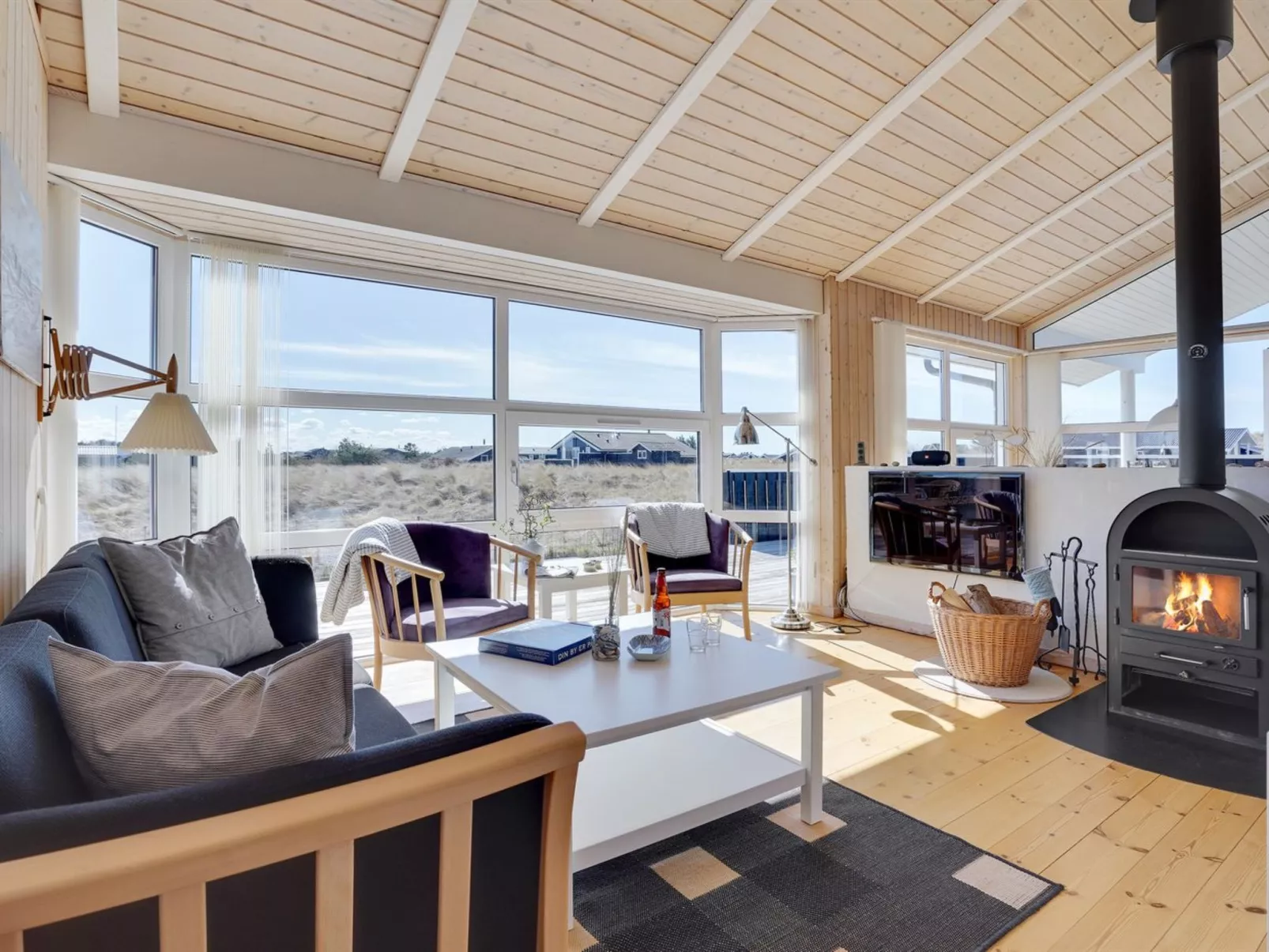 "Caro" - 807m from the sea-Inside