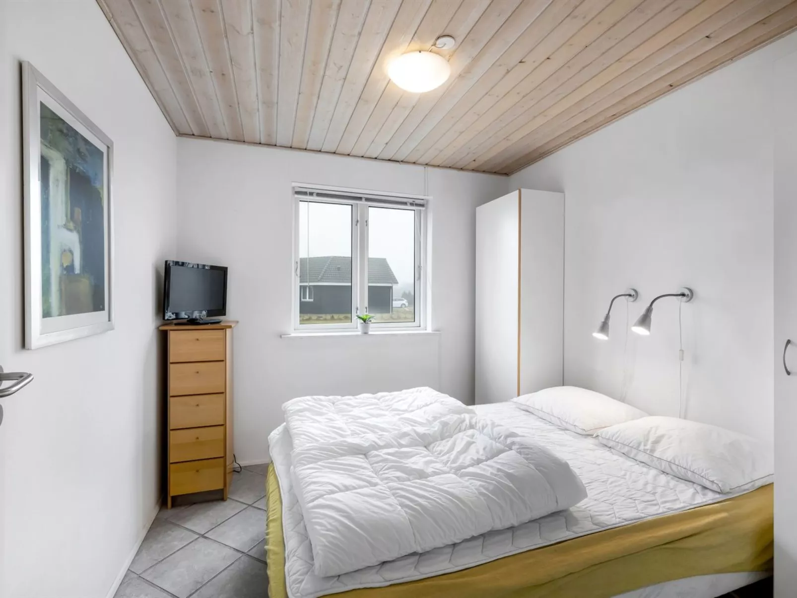 "Tydkil" - 300m to the fjord-Inside