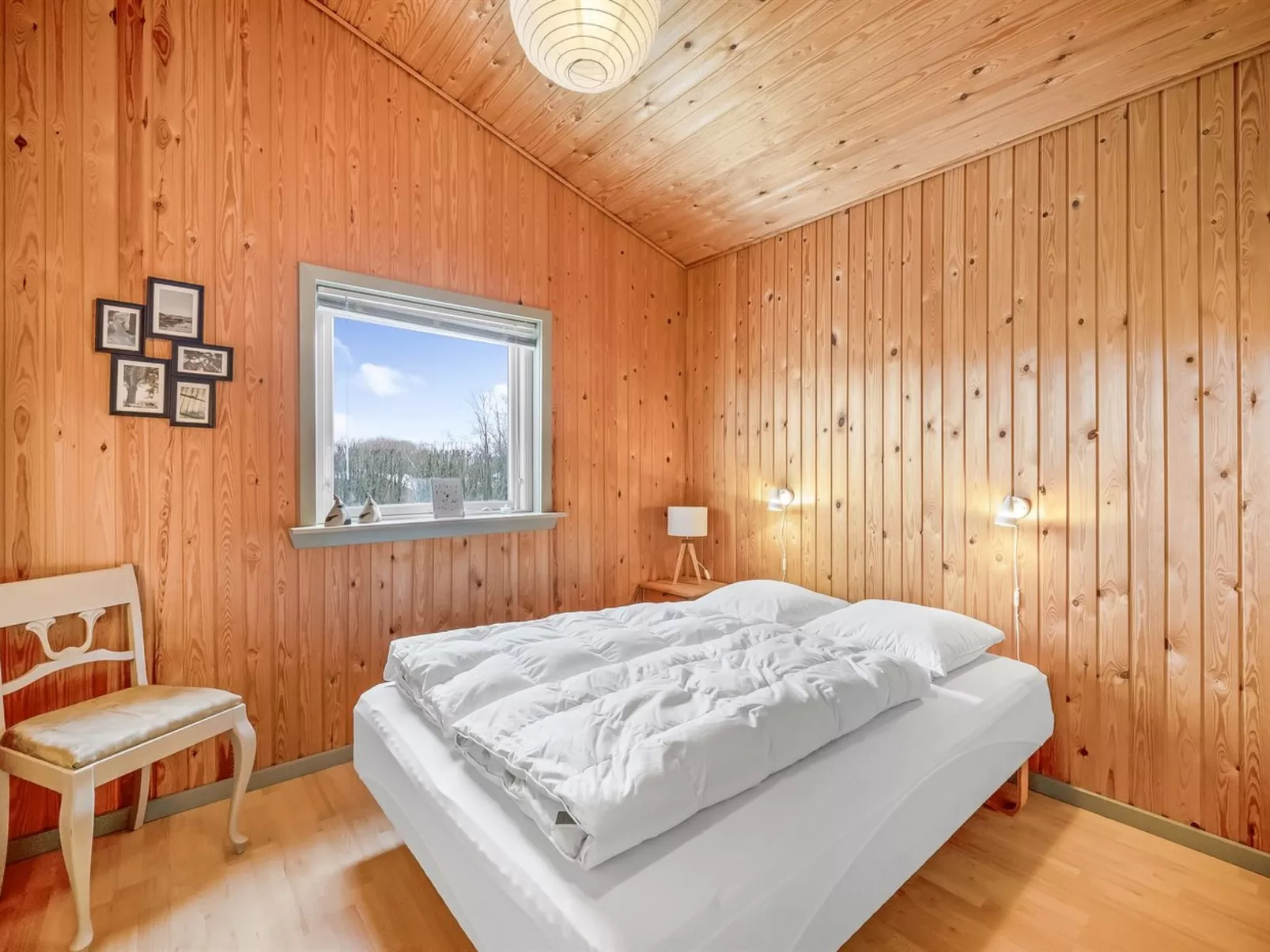 "Kai" - 500m to the fjord-Inside