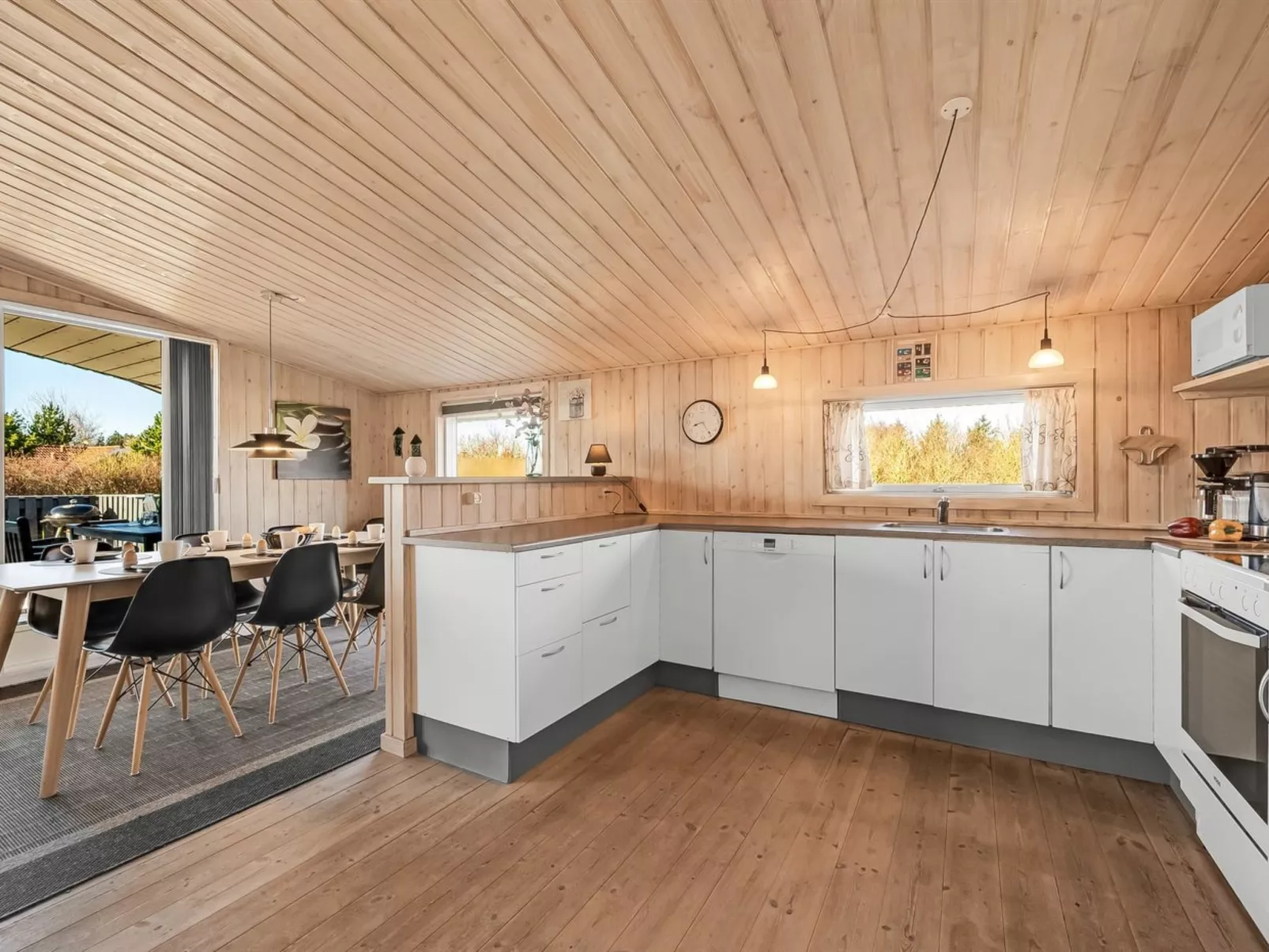 "Benjamina" - 530m to the fjord-Dedans