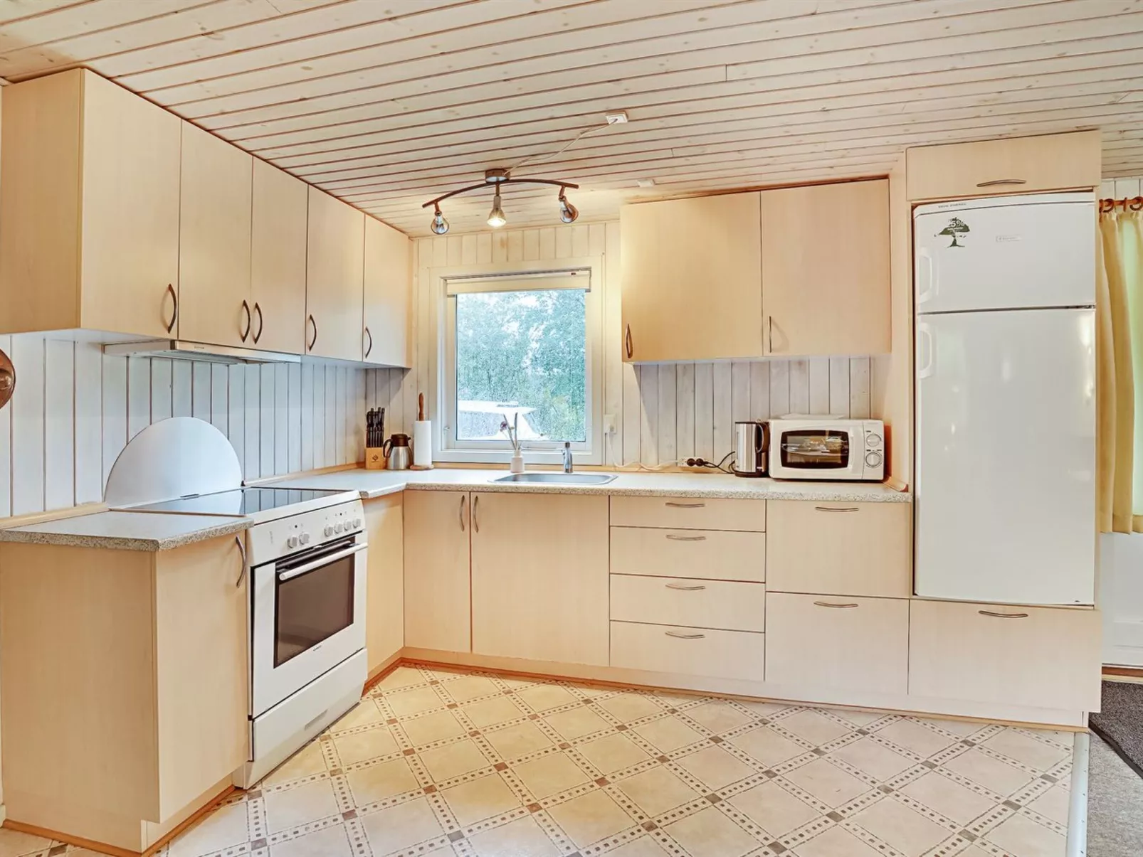 "Leny" - 450m to the fjord-Dedans