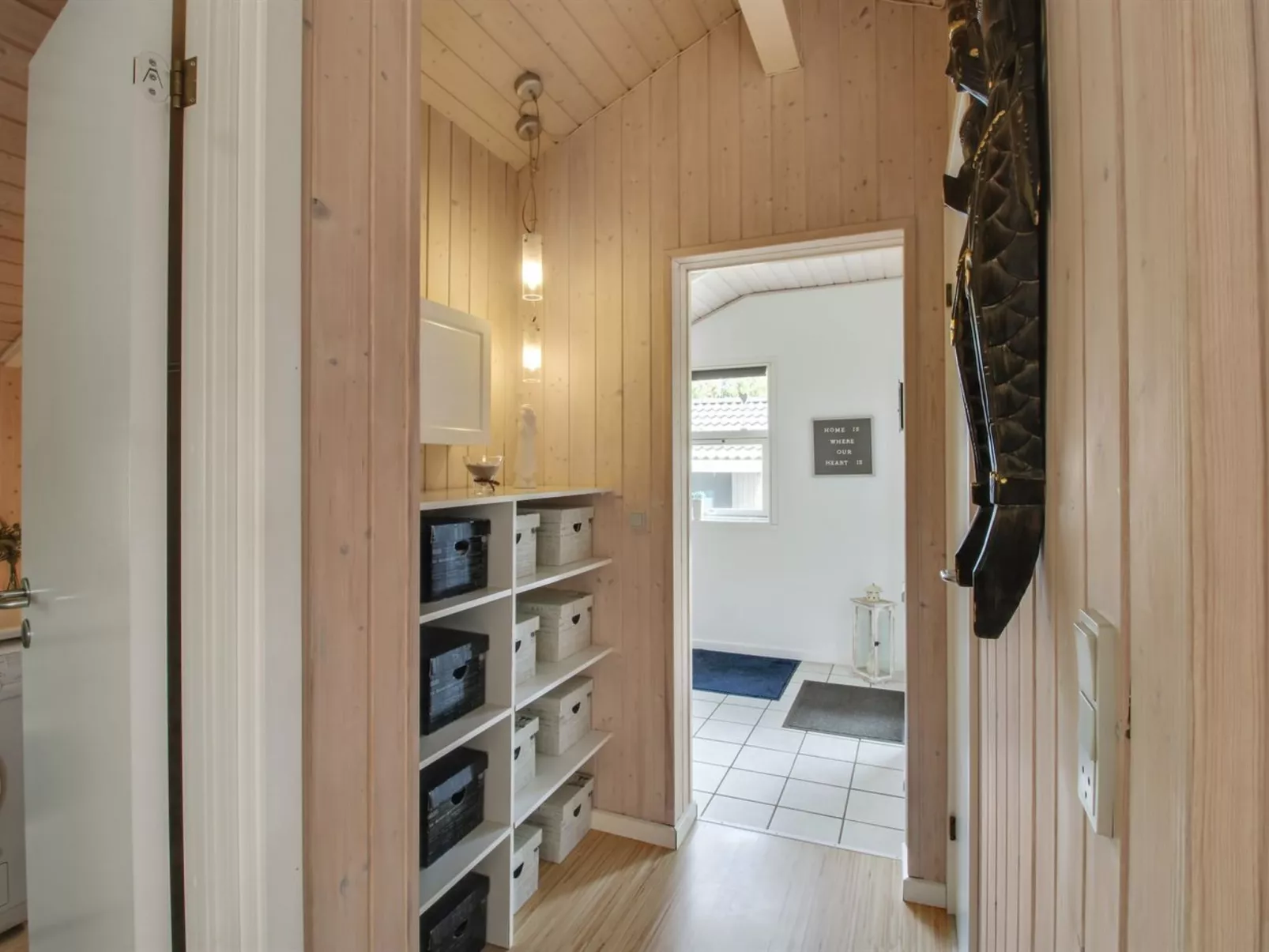 "Thore" - 400m from the sea-Dedans