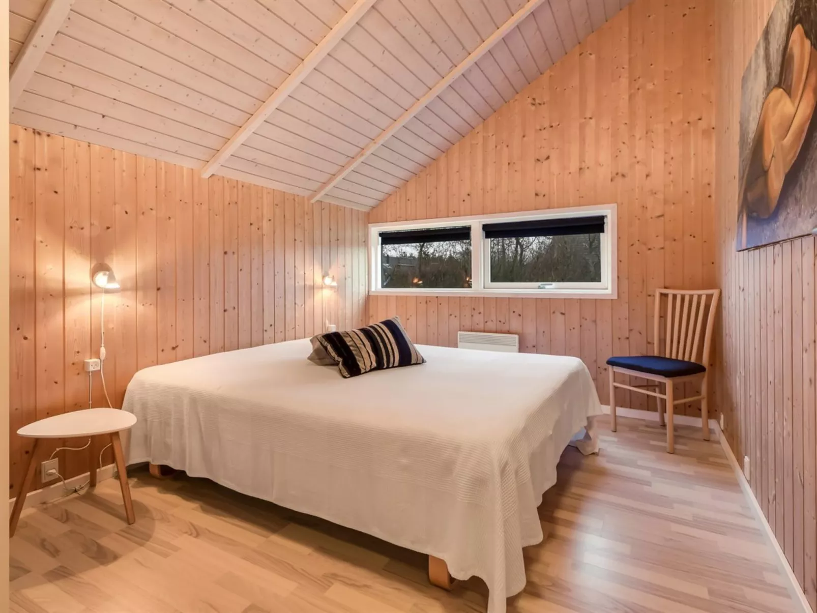 "Thit" - 1.2km to the fjord-Drinnen