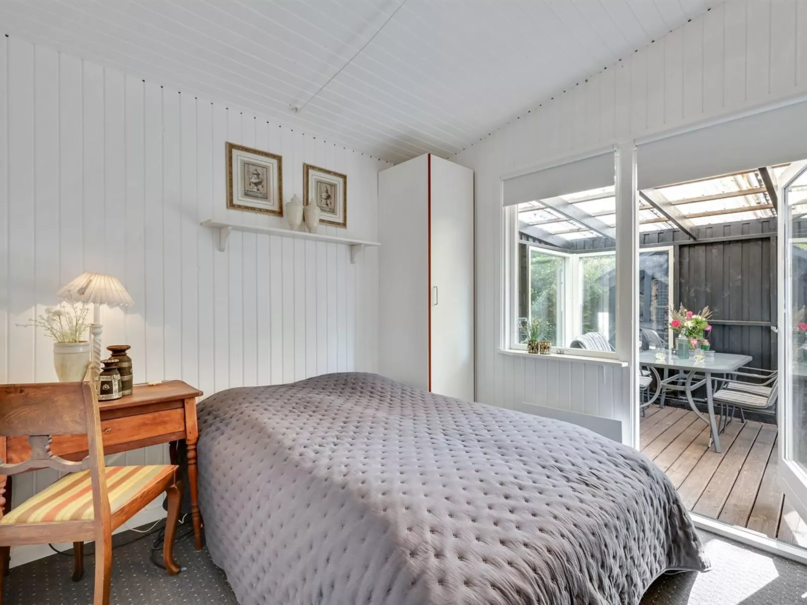 "Cristal" - 400m to the fjord-Inside