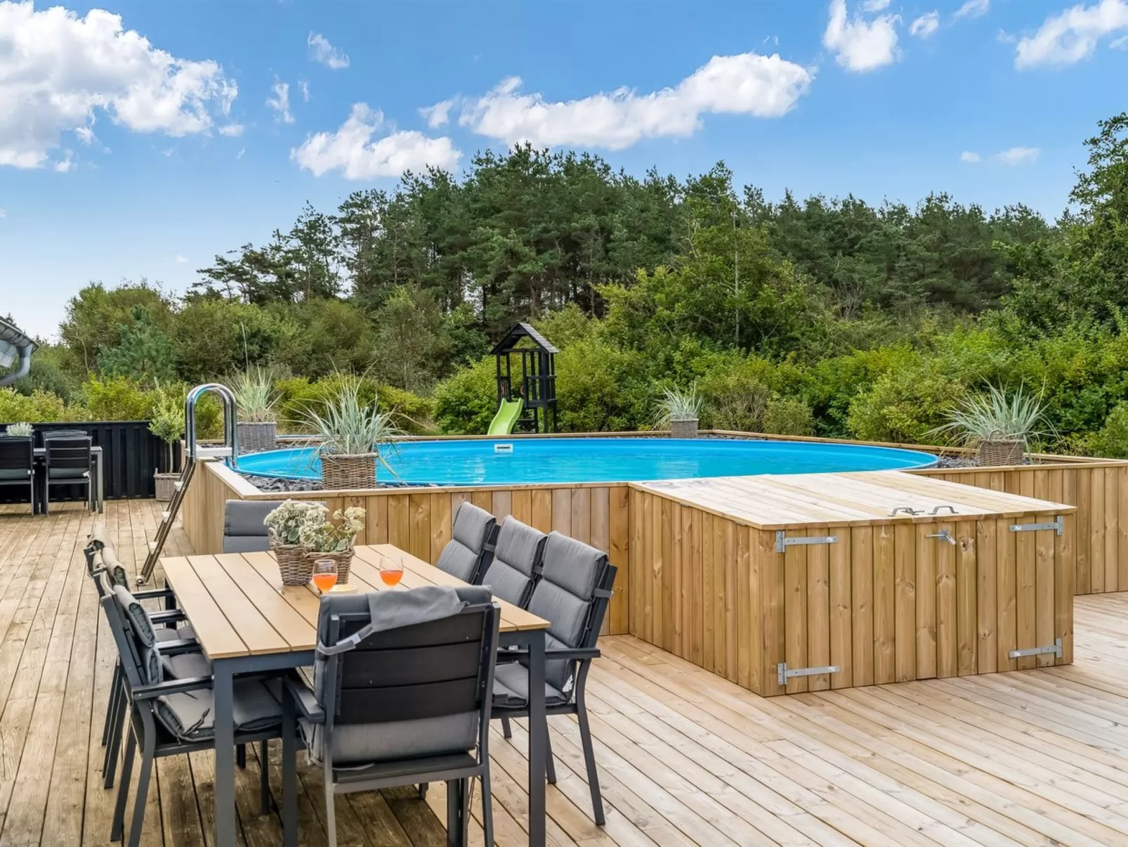 "Asel" - 4km from the sea-Outside