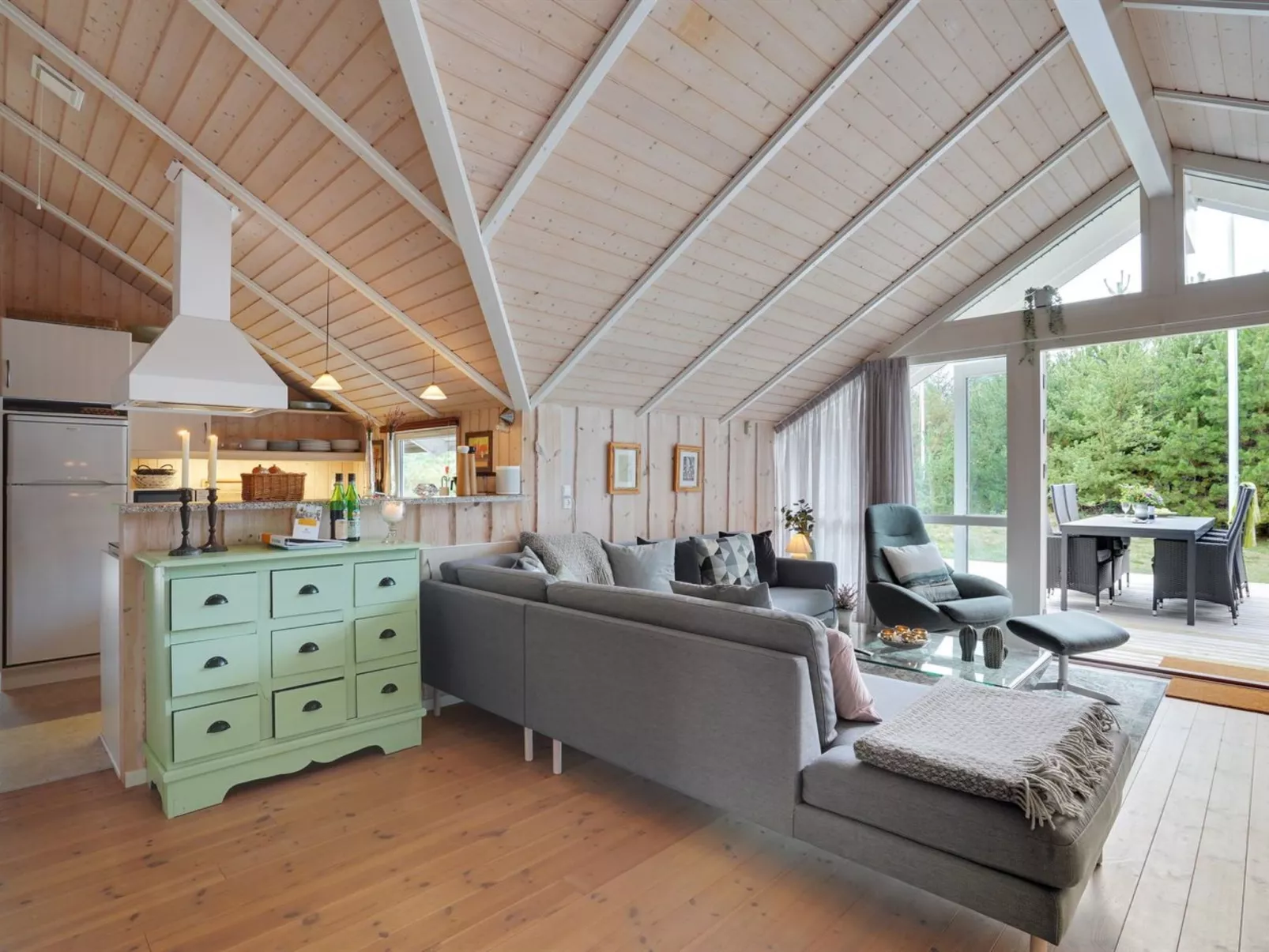 "Varpu" - 1.6km from the sea-Drinnen