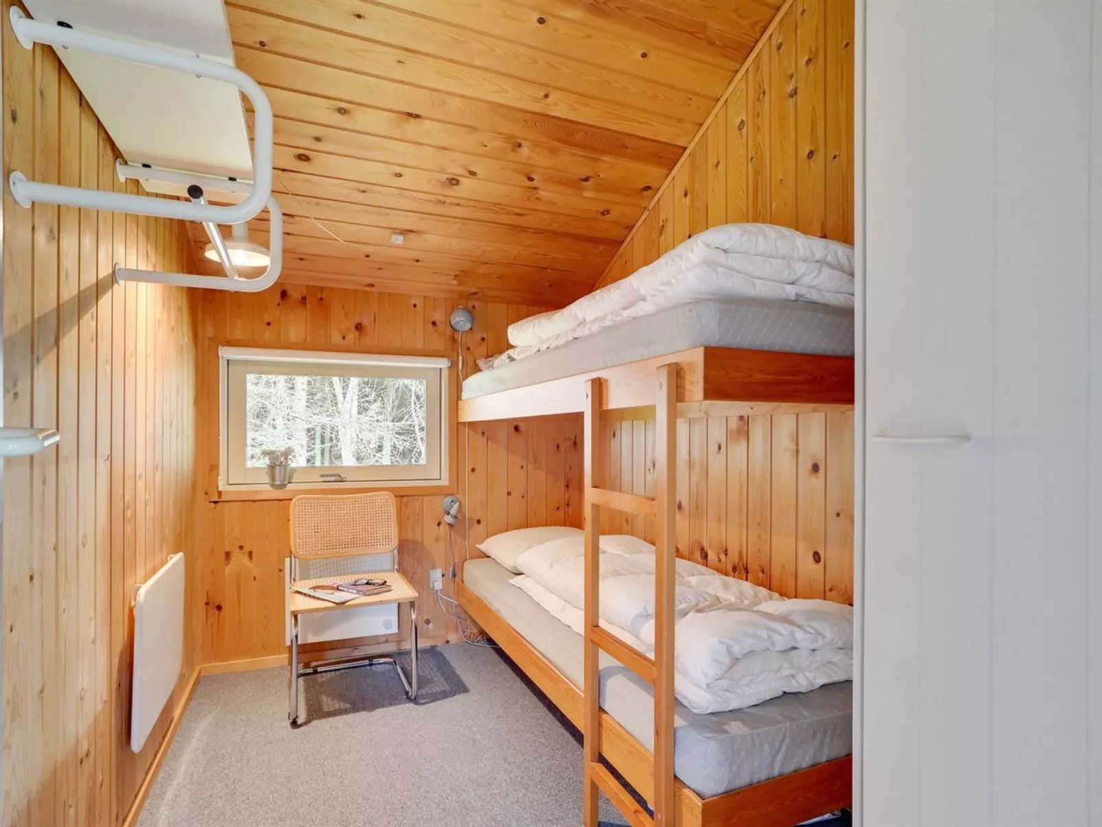 "Alwin" - 2.5km from the sea-Inside