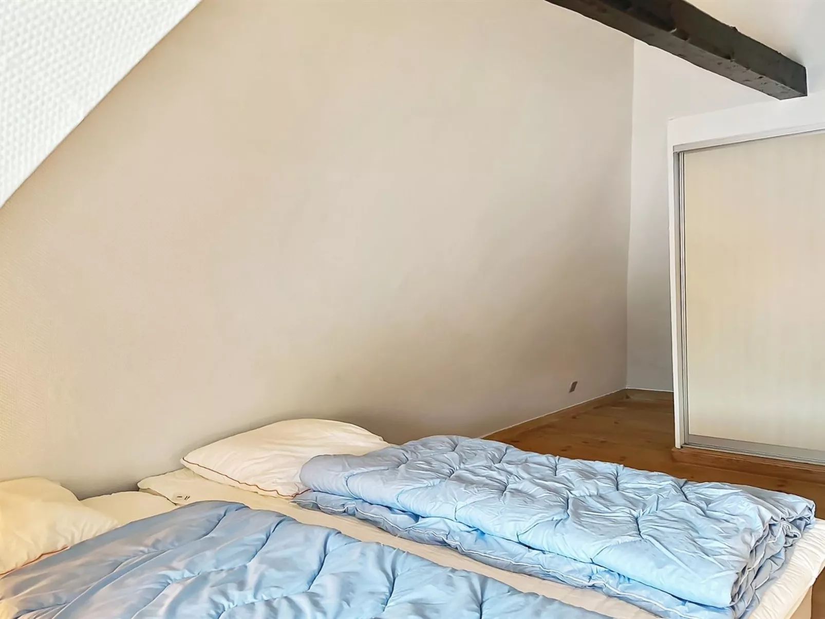 "Maelle" - 25km from the sea-Drinnen