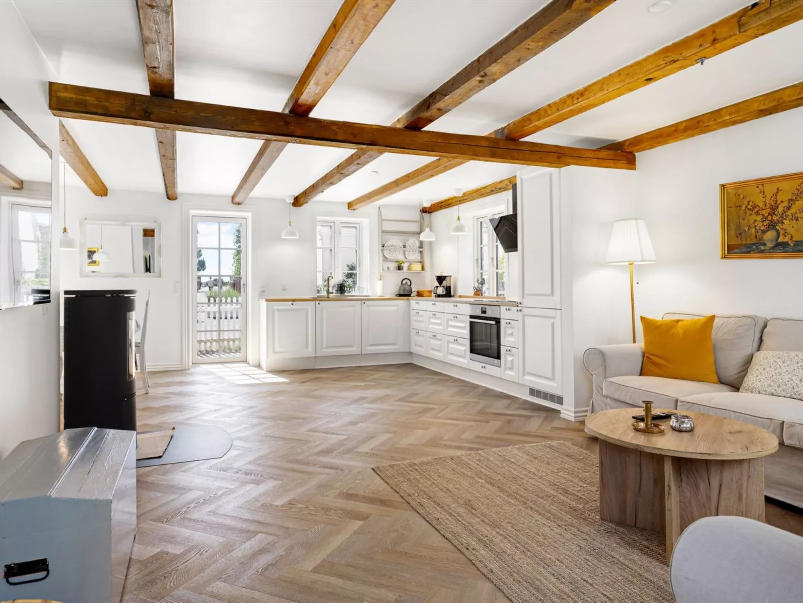 "Karmen" - 100m from the sea-Inside