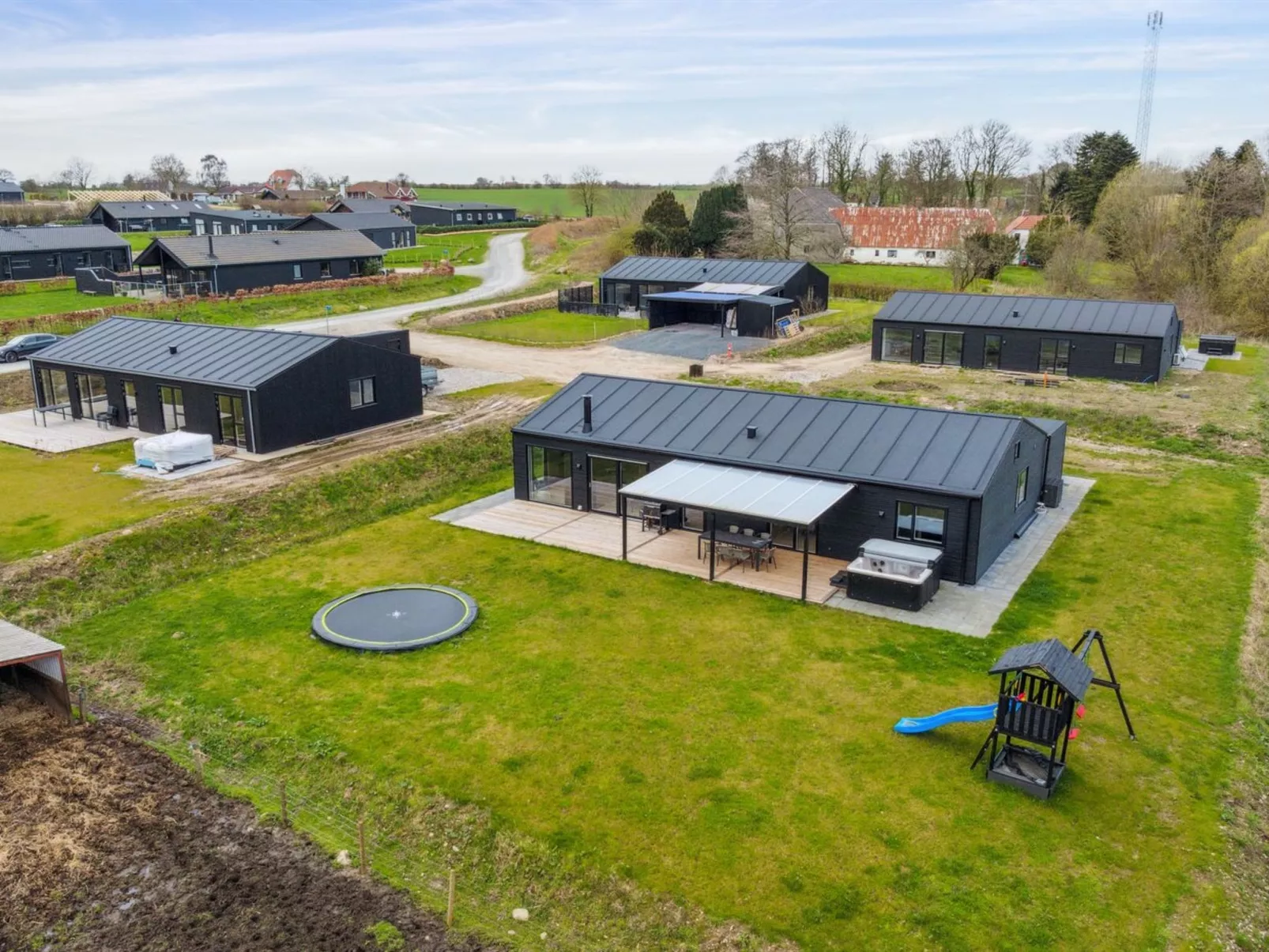 "Jul" - 300m from the sea-Outside